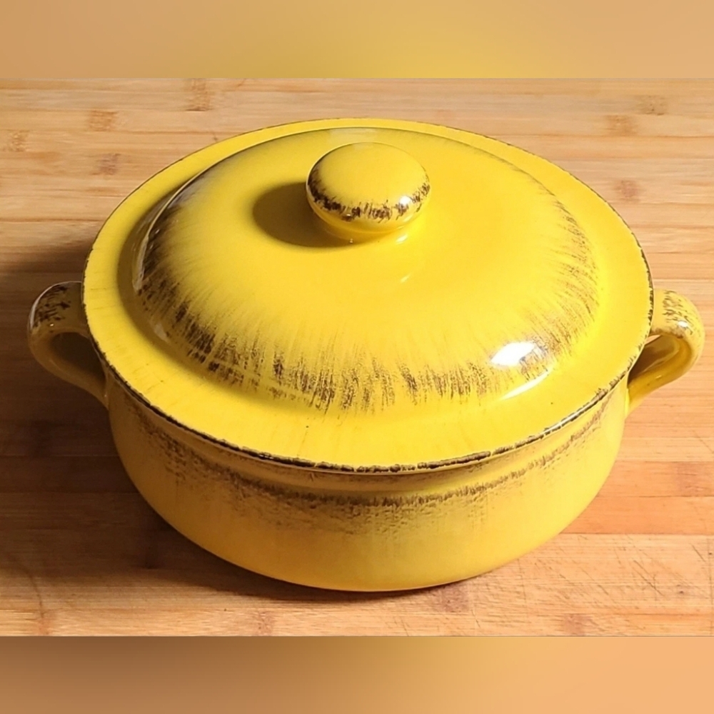 Vintage De Silva Pottery Yellow Terra Cotta Covered Casserole Serving Dish Italy